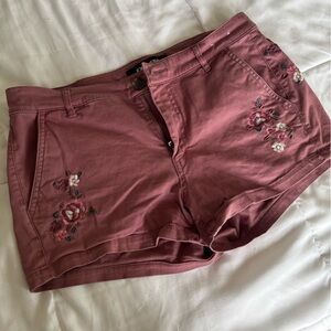 Express Mauve Mid Rise Shortie